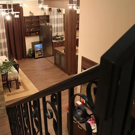 Club House Artemida * Praveț