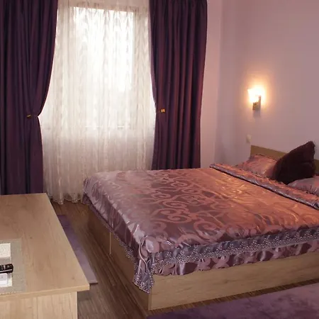 Pensiune Club House Artemida Praveț